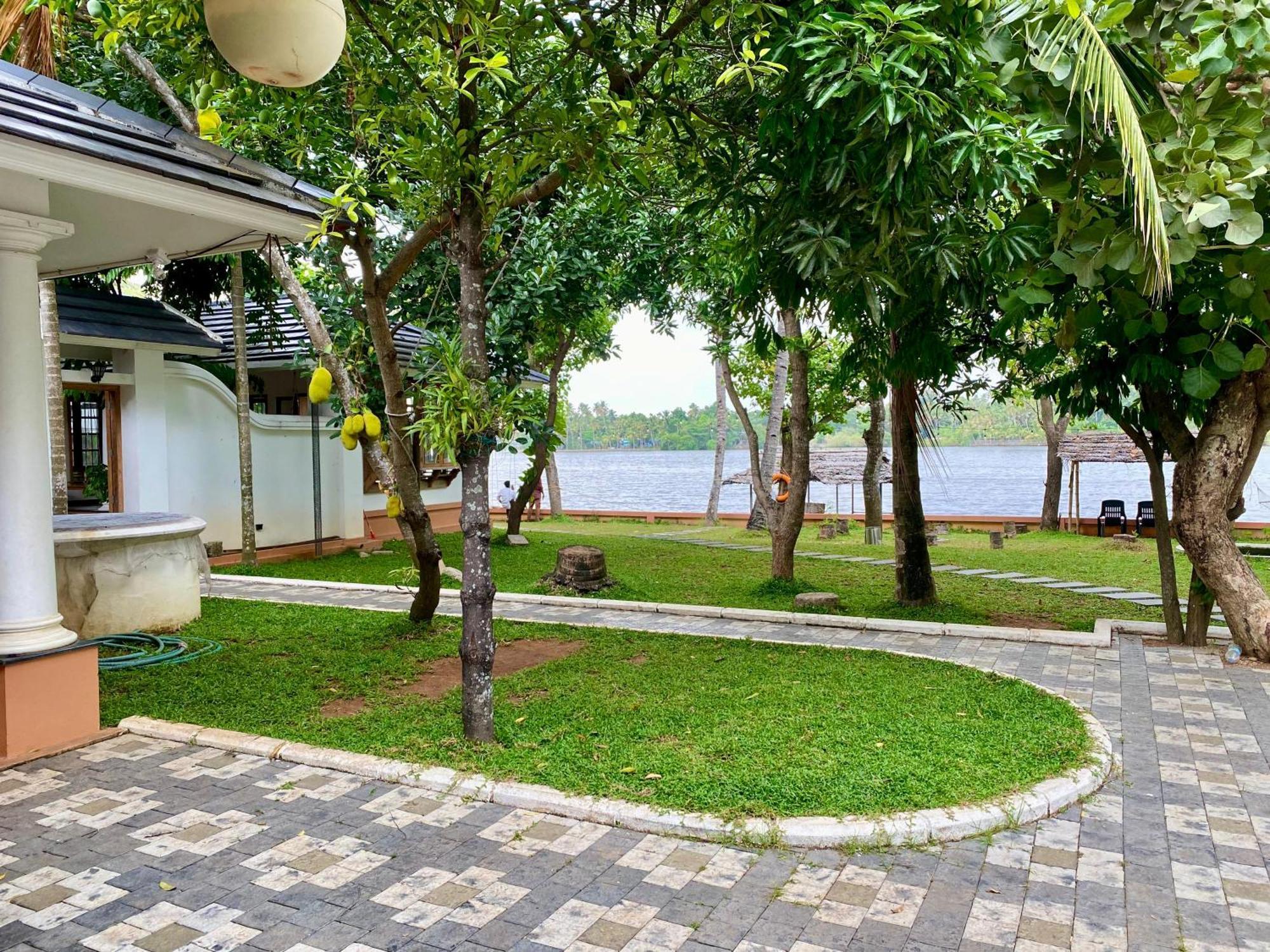 Waterfront By Palmyra Coulão Exterior foto